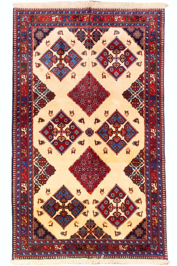 فرش دستباف قشقایی زمینه ساده کرم چهار متری کد 1065 (247 در 152)