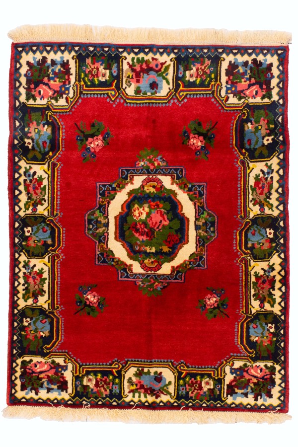 فرش دستباف گل فرنگ فرادنبه یک و نیم متری کد 1490